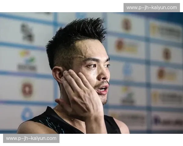 跨越时代的巅峰对话：林丹vs郭新娃视频走红，看“超级丹”如何用降维打击诠释羽坛真谛